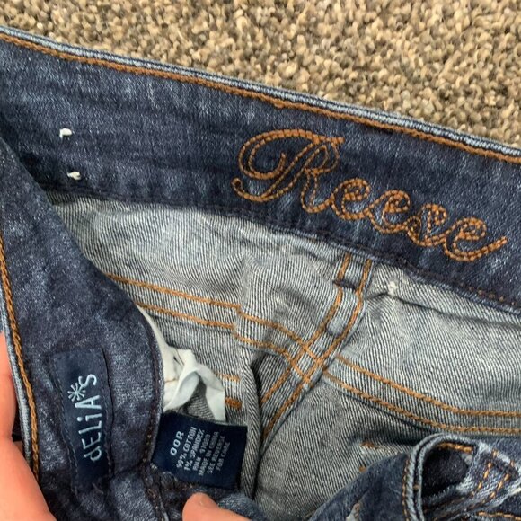 Delia's Reese style jeans - juniors 00R - Picture 3 of 3